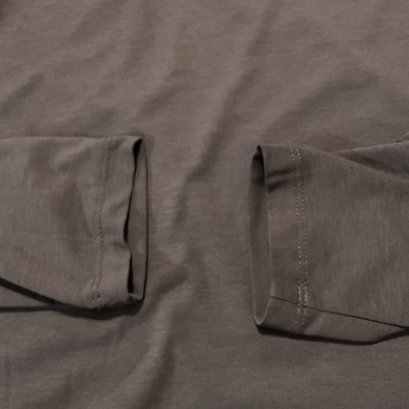 Cuts Men’s Henley Shirt Long Sleeve Dark Gray - Picture 10 of 10
